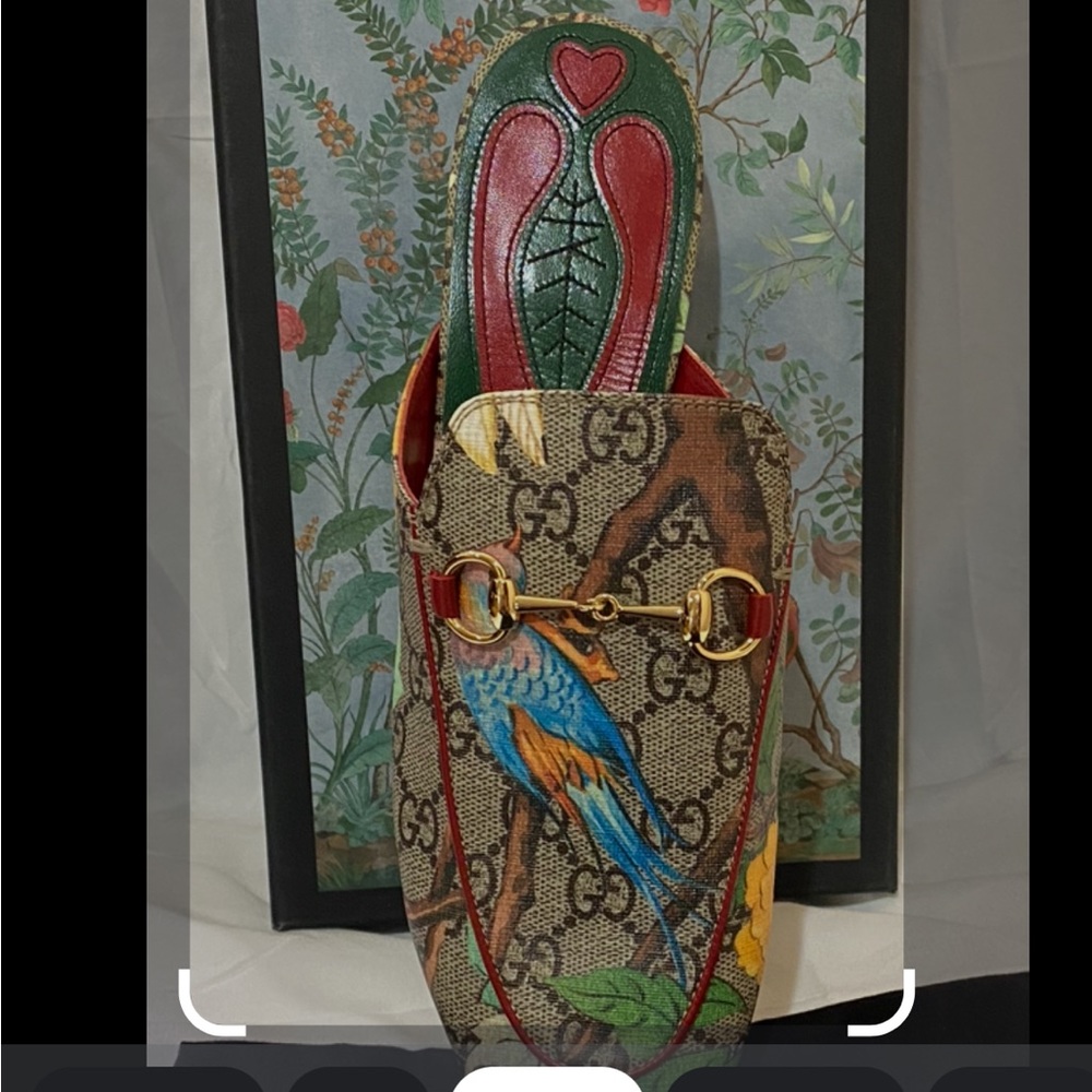 Authentic Gucci Princeton Canvas Mules, comes with box and dust bags.